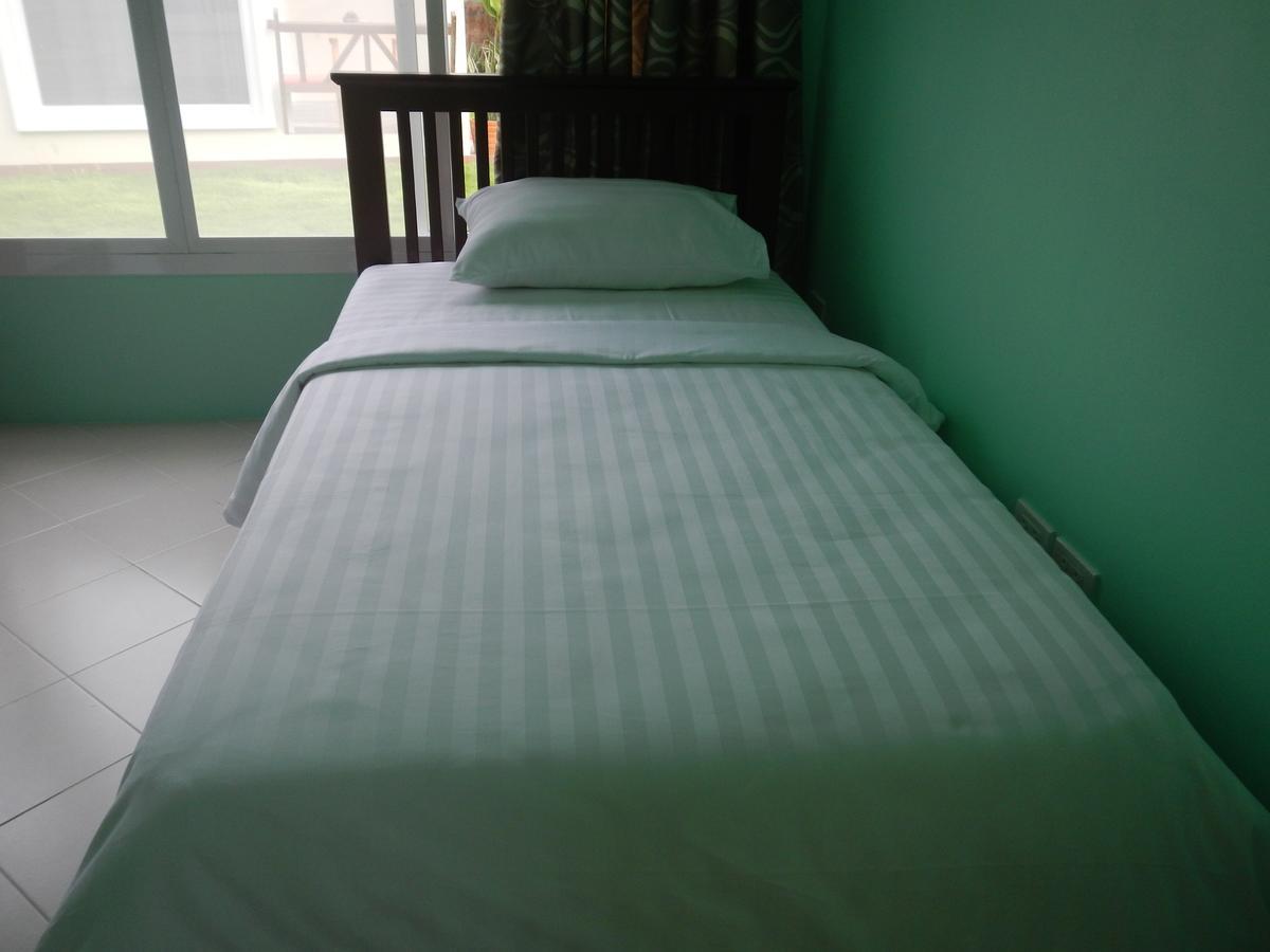 Pat'S Hideaway Bungalows Rayong Zewnętrze zdjęcie