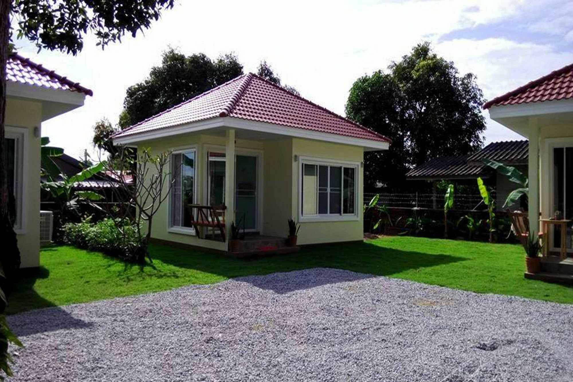 Pat'S Hideaway Bungalows Rayong Zewnętrze zdjęcie