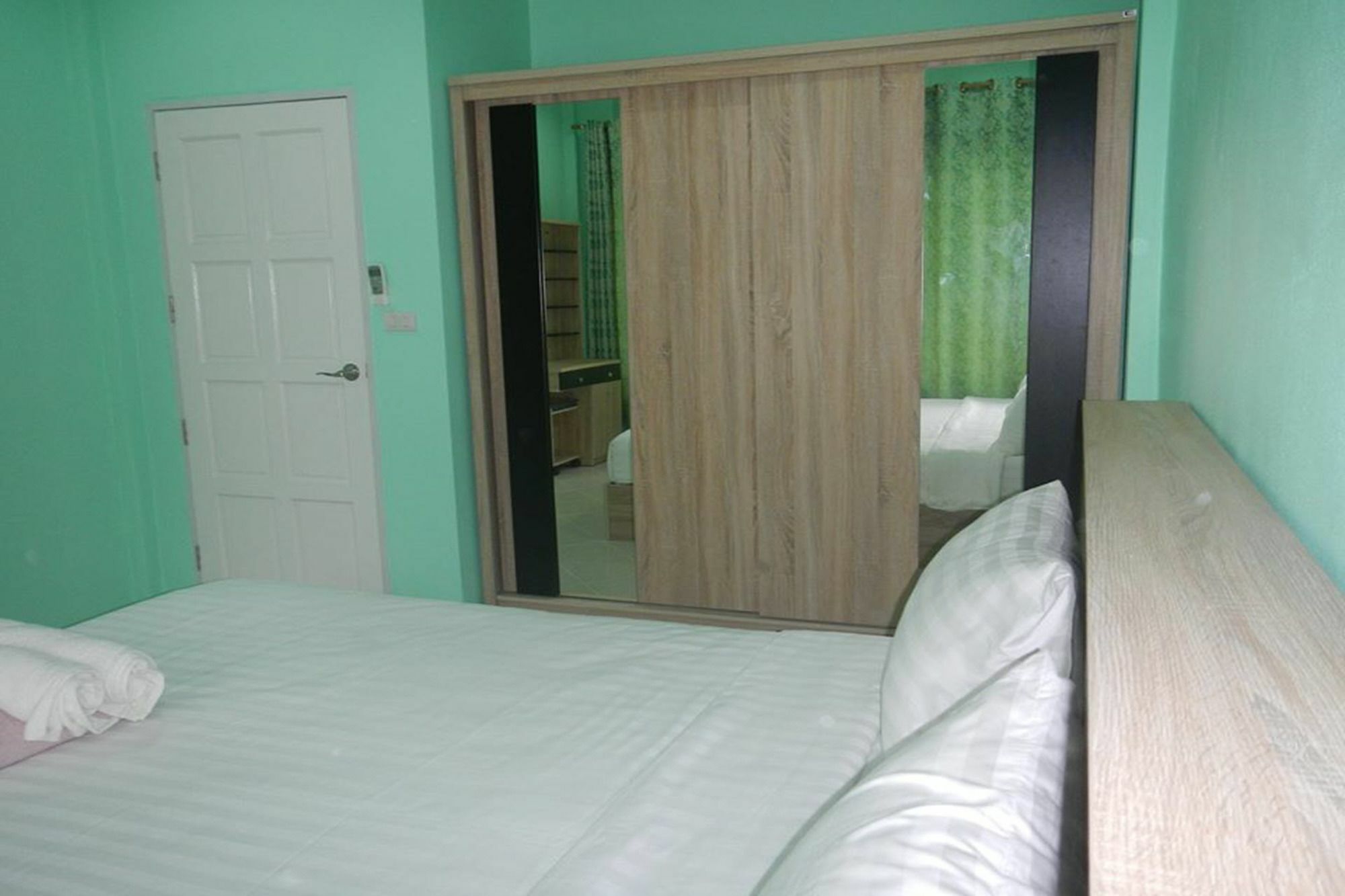 Pat'S Hideaway Bungalows Rayong Zewnętrze zdjęcie